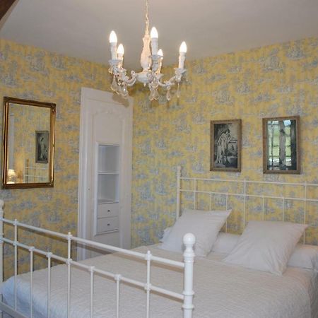 Domaine Les Gandins Bed & Breakfast Saint-Germain-de-Salles Dış mekan fotoğraf
