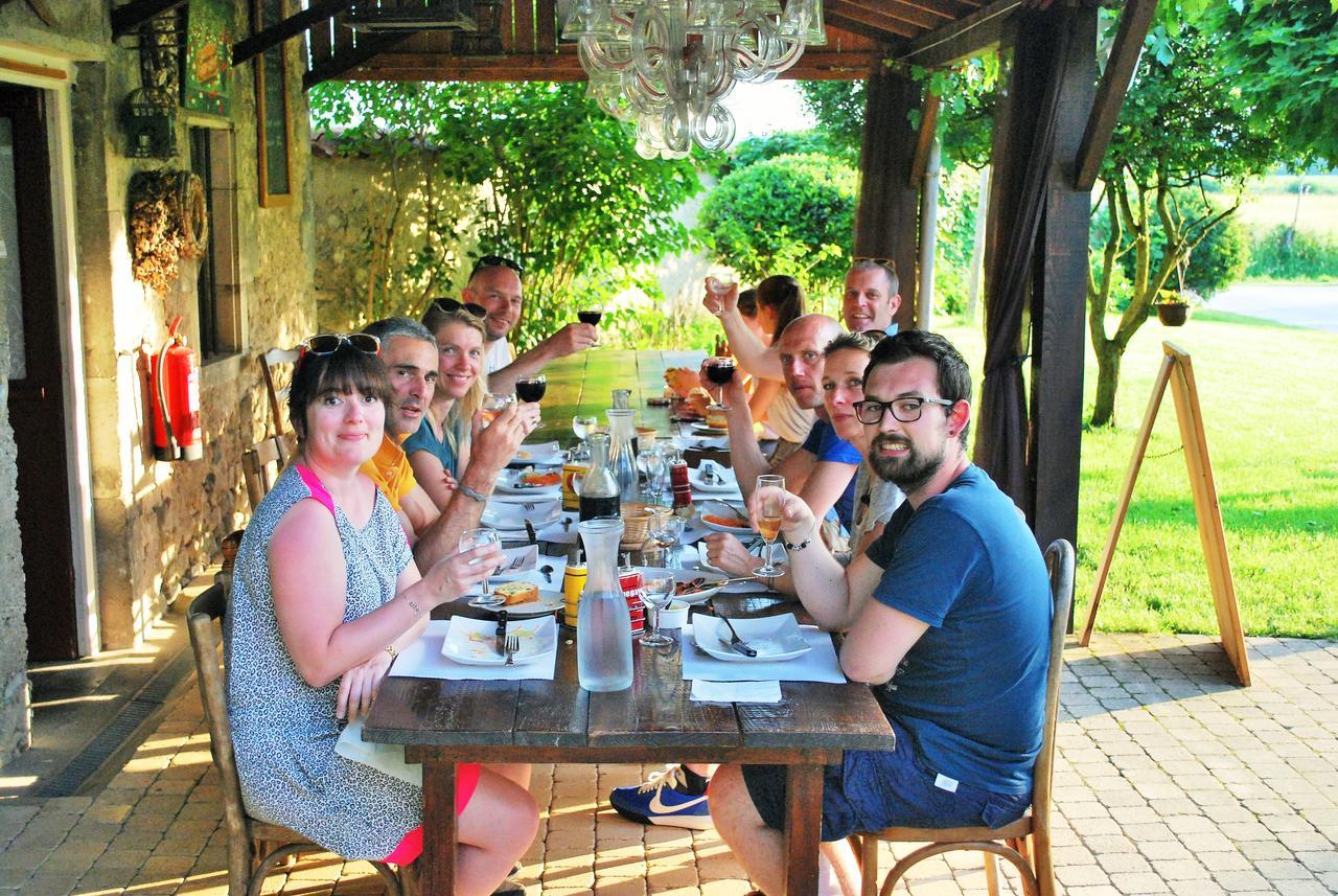 Domaine Les Gandins Bed & Breakfast Saint-Germain-de-Salles Dış mekan fotoğraf